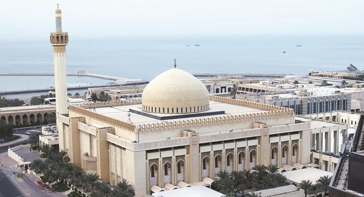 صور عن المسجد الكبير في الكويت 2023