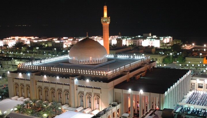 صور عن المسجد الكبير في الكويت 2023