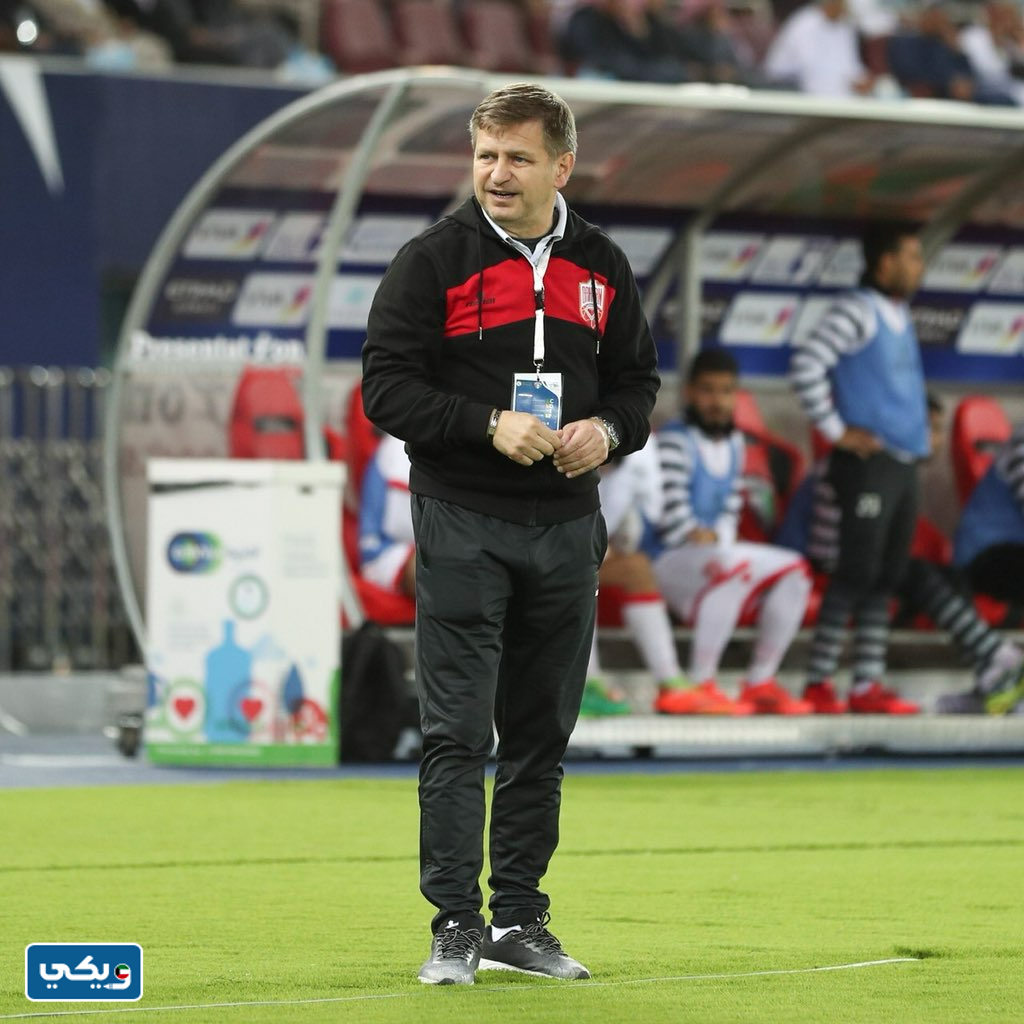 من هو مدرب منتخب اليمن