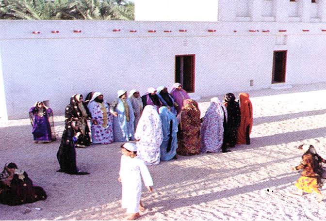 الاستماع إلى أغنية فرشنا الزل من العصر