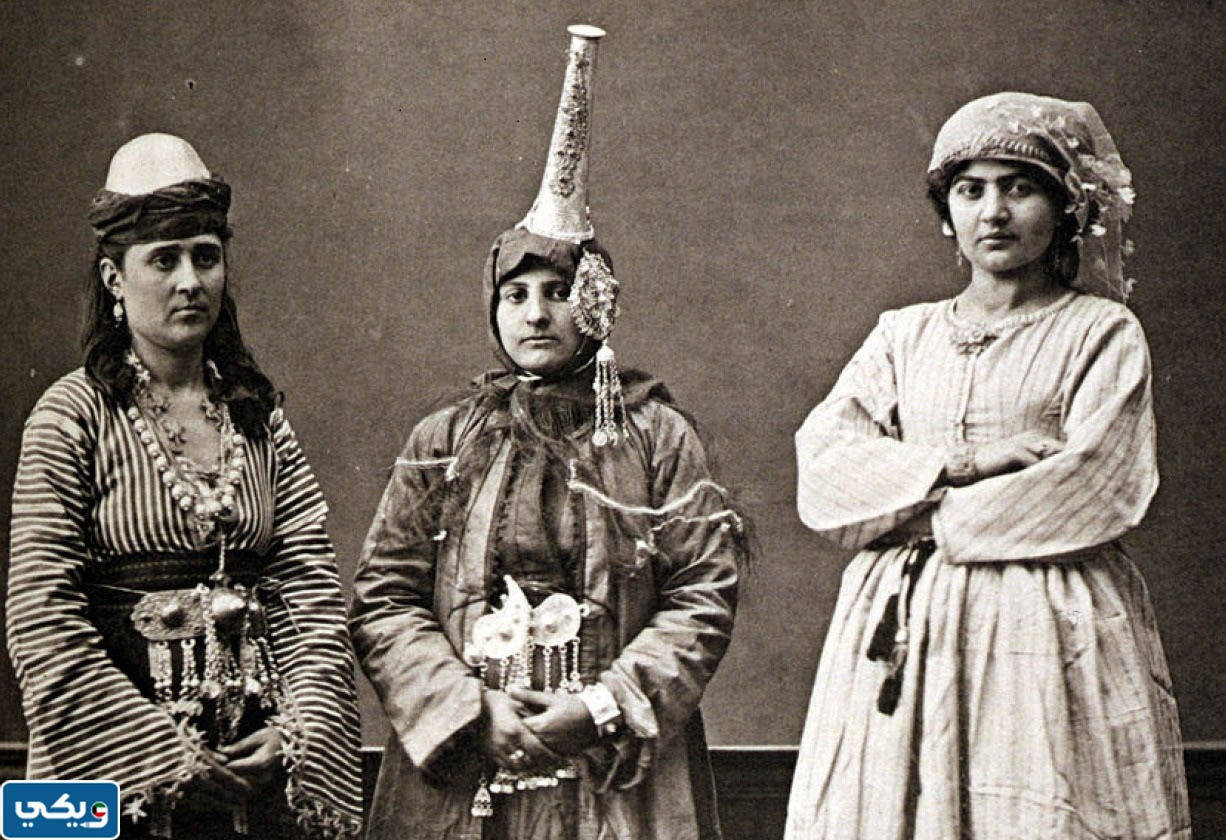 صور وتصاميم اللبس الكويتي القديم للنساء