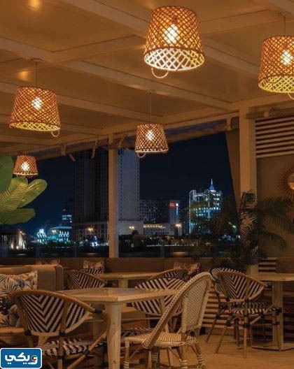 مطعم ليفنغ رووم