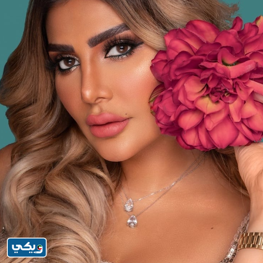 مكياج أمل العوضي في اليوم الوطني الكويتي