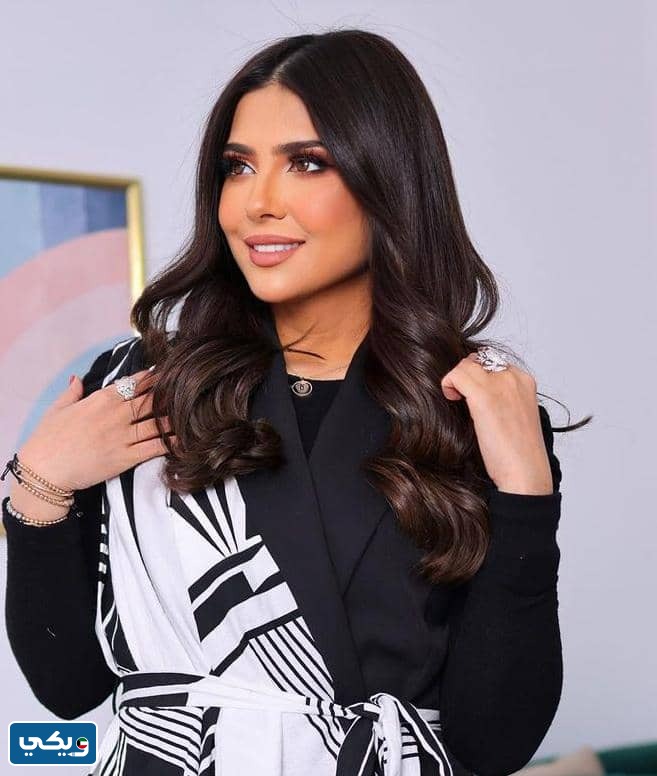 مقدمين برنامج عطني اللينك