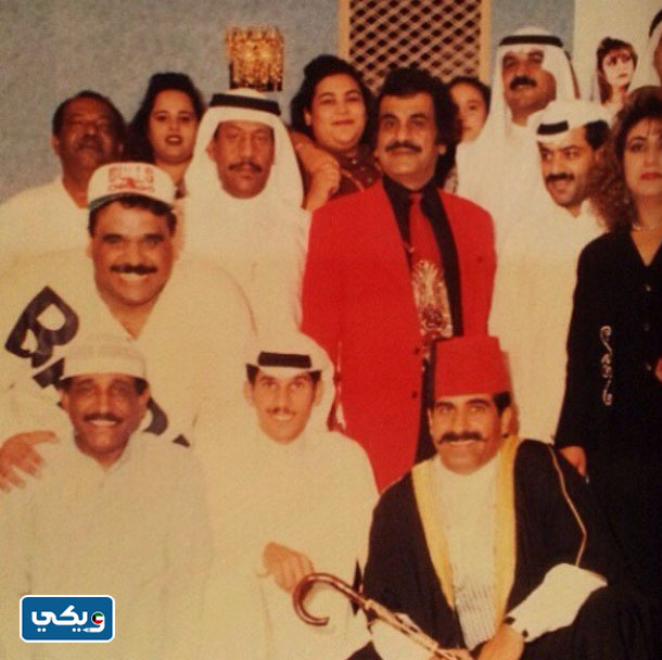 متى تم انتاج مسرحية مراهق في الخمسين اي عام