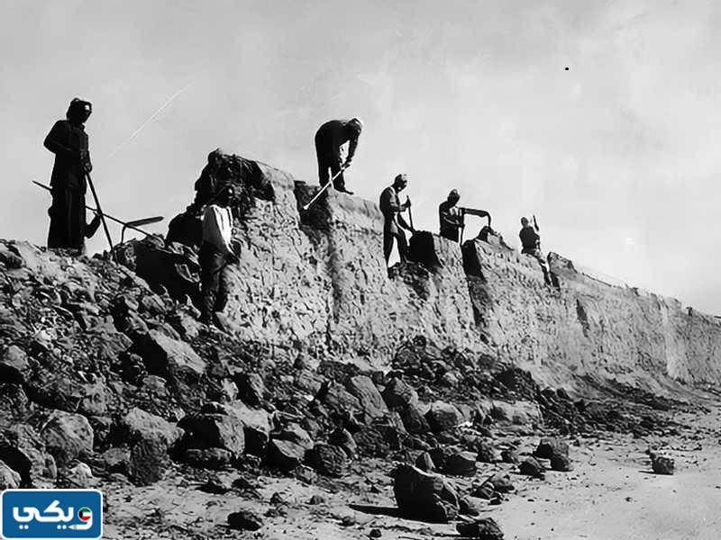 متى تم بناء سور الكويت الثاني