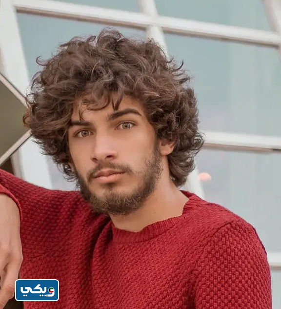 قصات شعر للرجال مدرج كيرلي