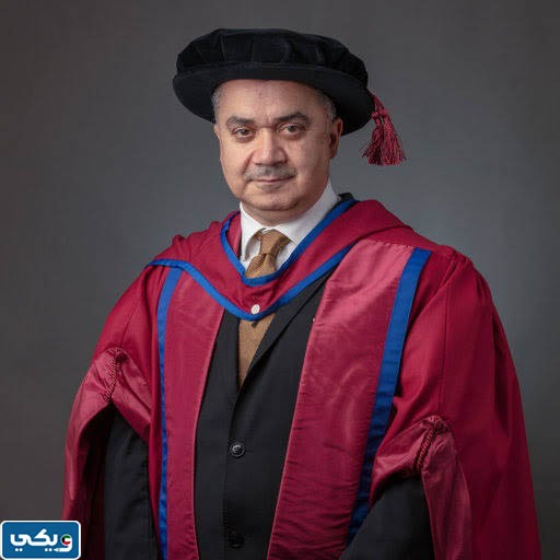 كم عمر محمد تيرو رئيس الجامعة الدولية بالكويت