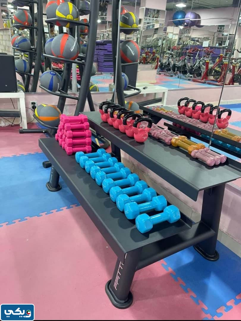 نادي سبورت اند مور الكويت