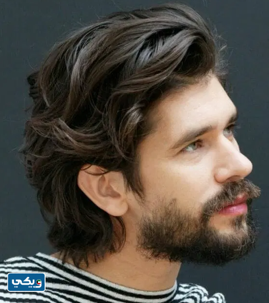 قصات شعر طويل للرجال مدرج