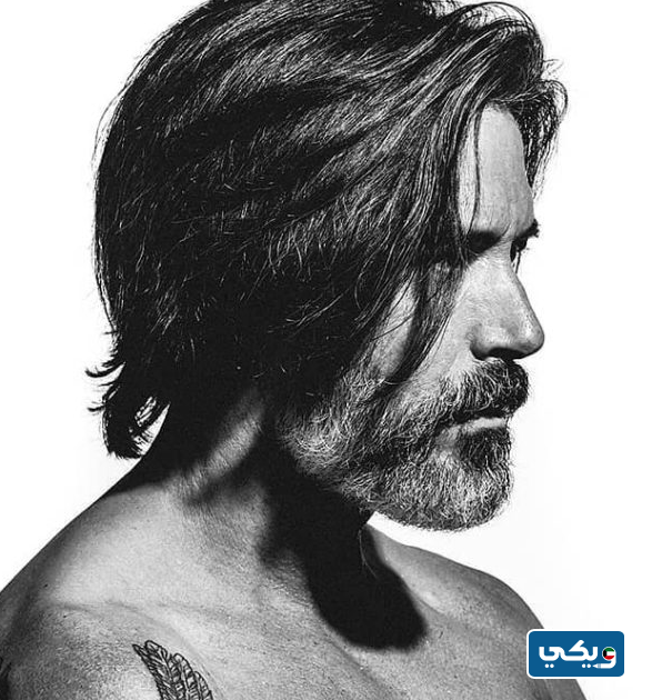 قصات شعر طويل للرجال مدرج