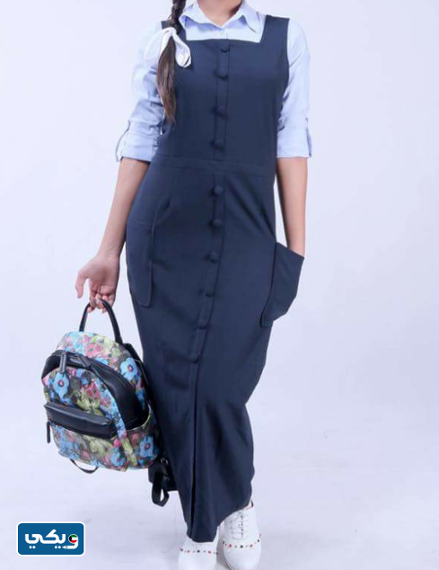 ملابس المدرسة المتوسطة في الكويت للبنات