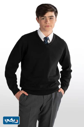 ملابس المدرسة المتوسطة في الكويت للبنين