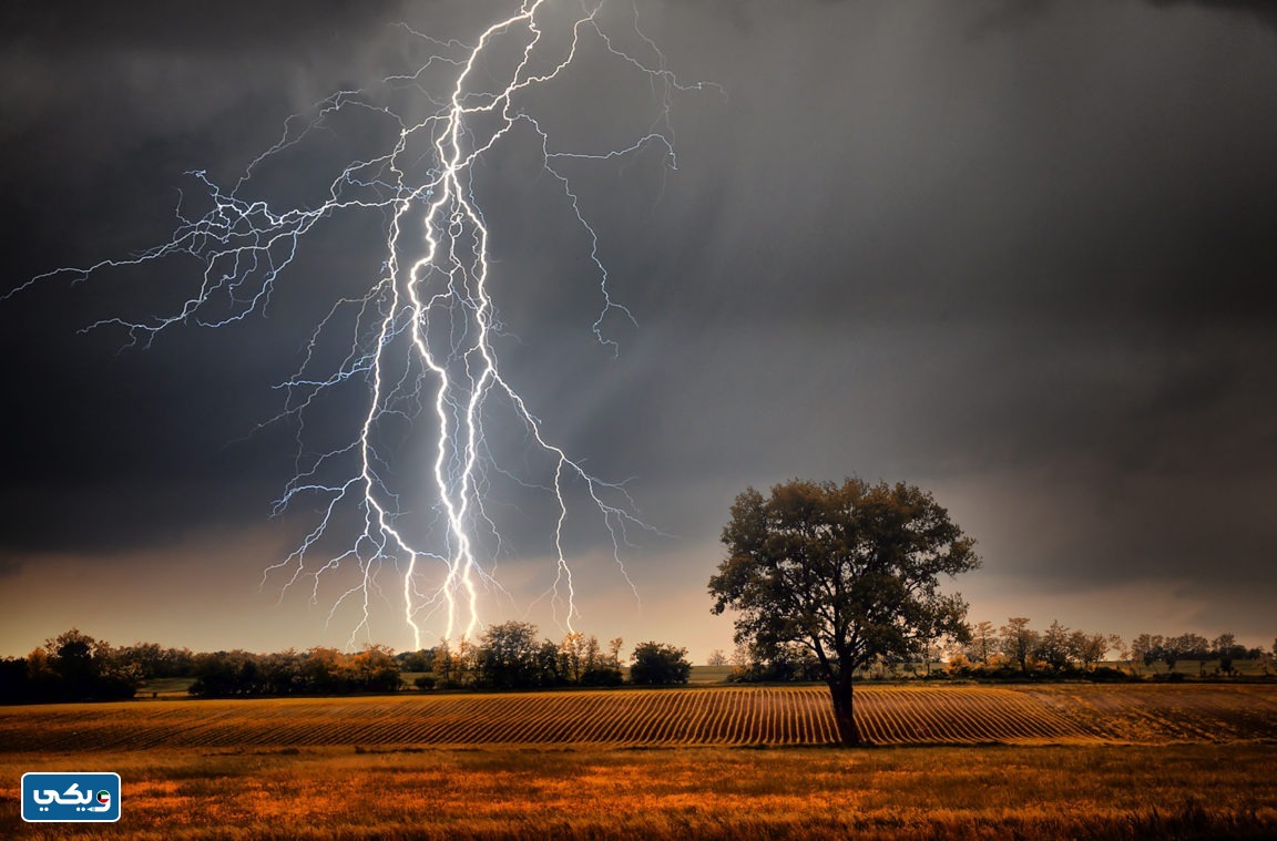 سبب حدوث الصواعق
