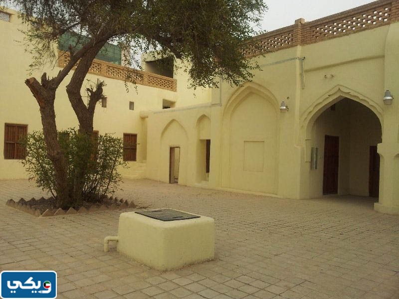 ترجمة معلومات عن بيت البدر