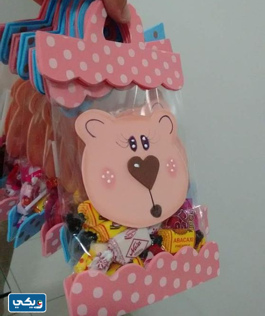 توزيعات العودة للمدارس للاطفال