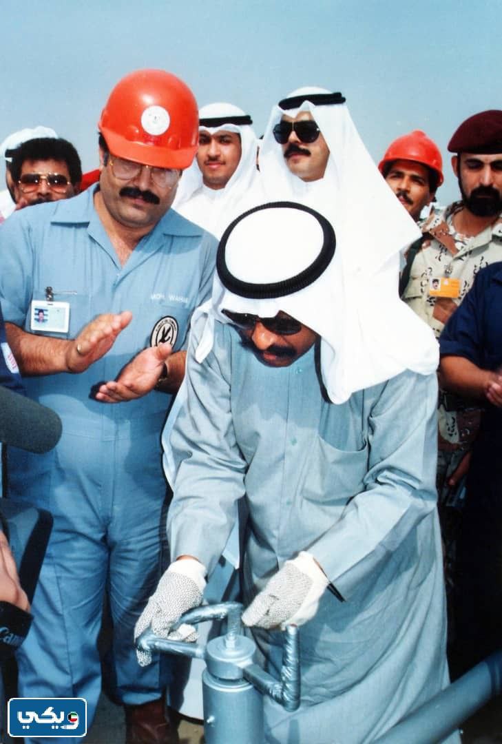 متى تم حرق الآبار الكويتية