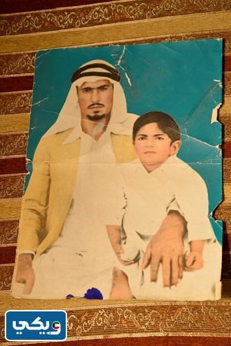 احمد بودستور السيرة الذاتية