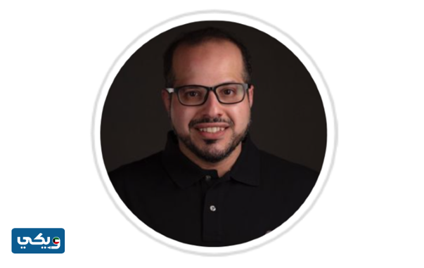 الدكتور علي العطار