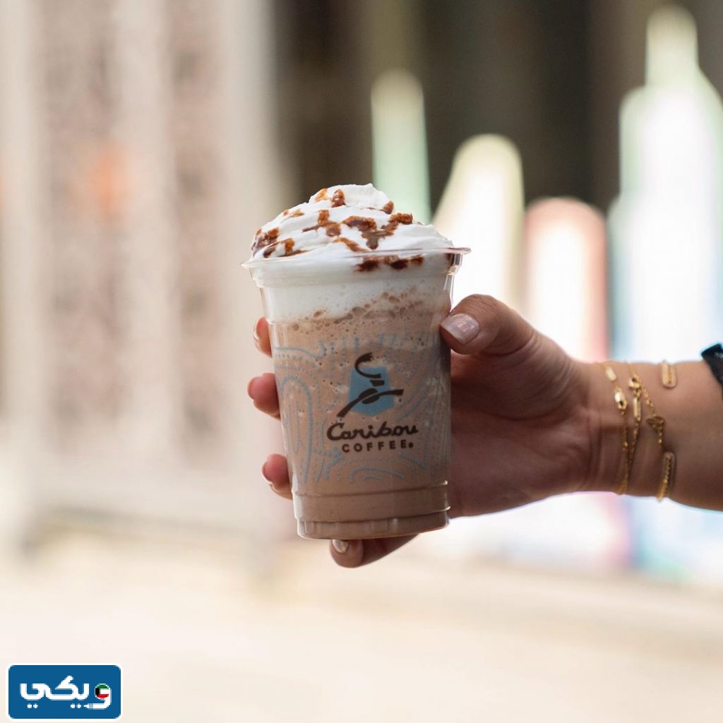 كم فرع ستاربكس في الأفنيوز