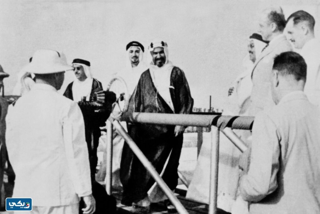 في عهد اي شيخ تم اكتشاف النفط في الكويت