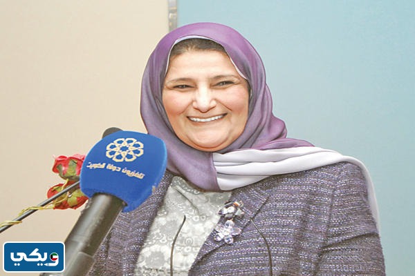 موضوع تعبير عن شخصية كويتية بارزة في مجال التربية والتعليم