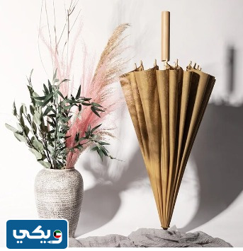 فسر سبب صنع ماسك المظله من خشب او بلاستيك