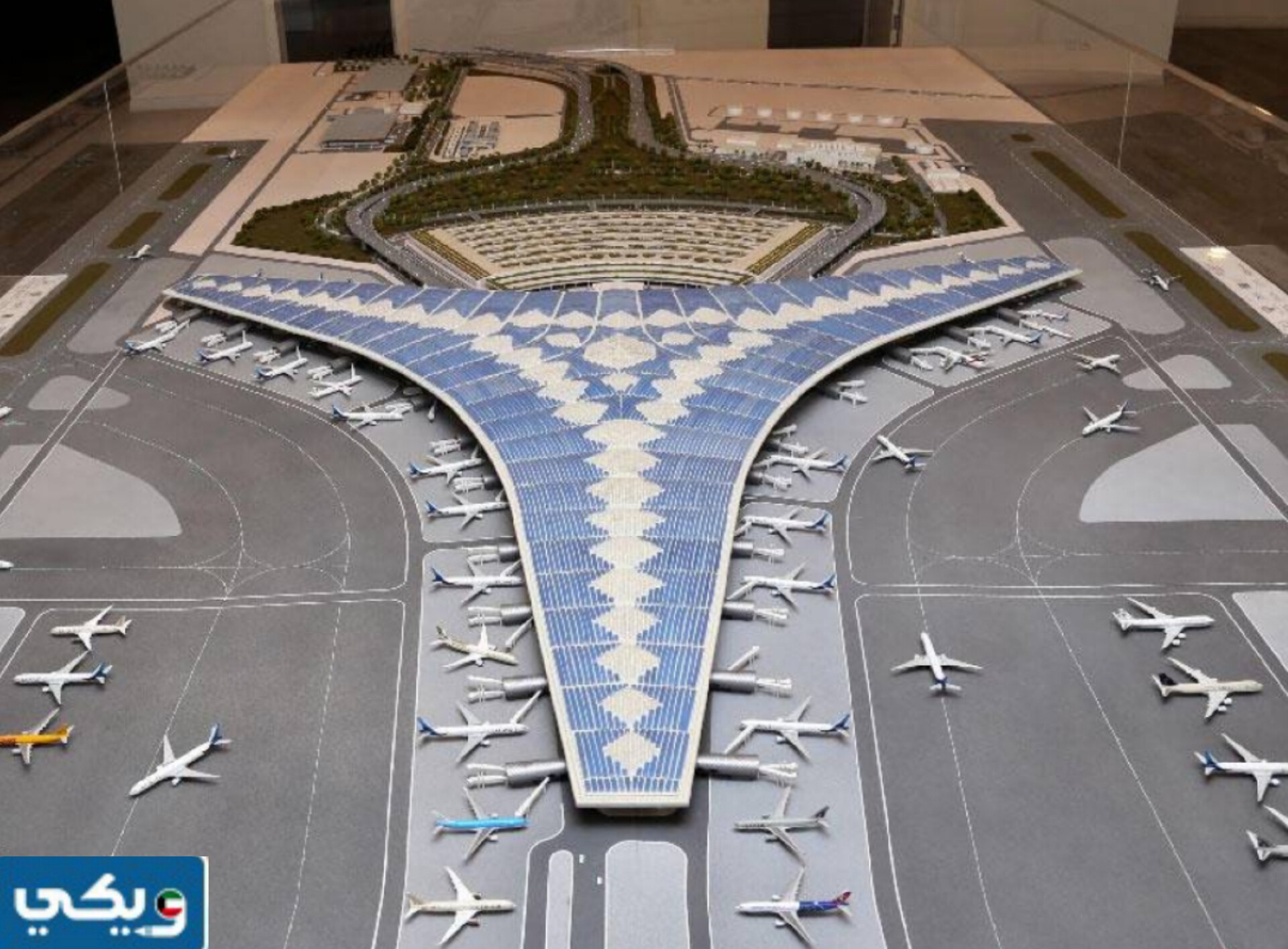 كم عدد المطارات الدولية في دولة الكويت