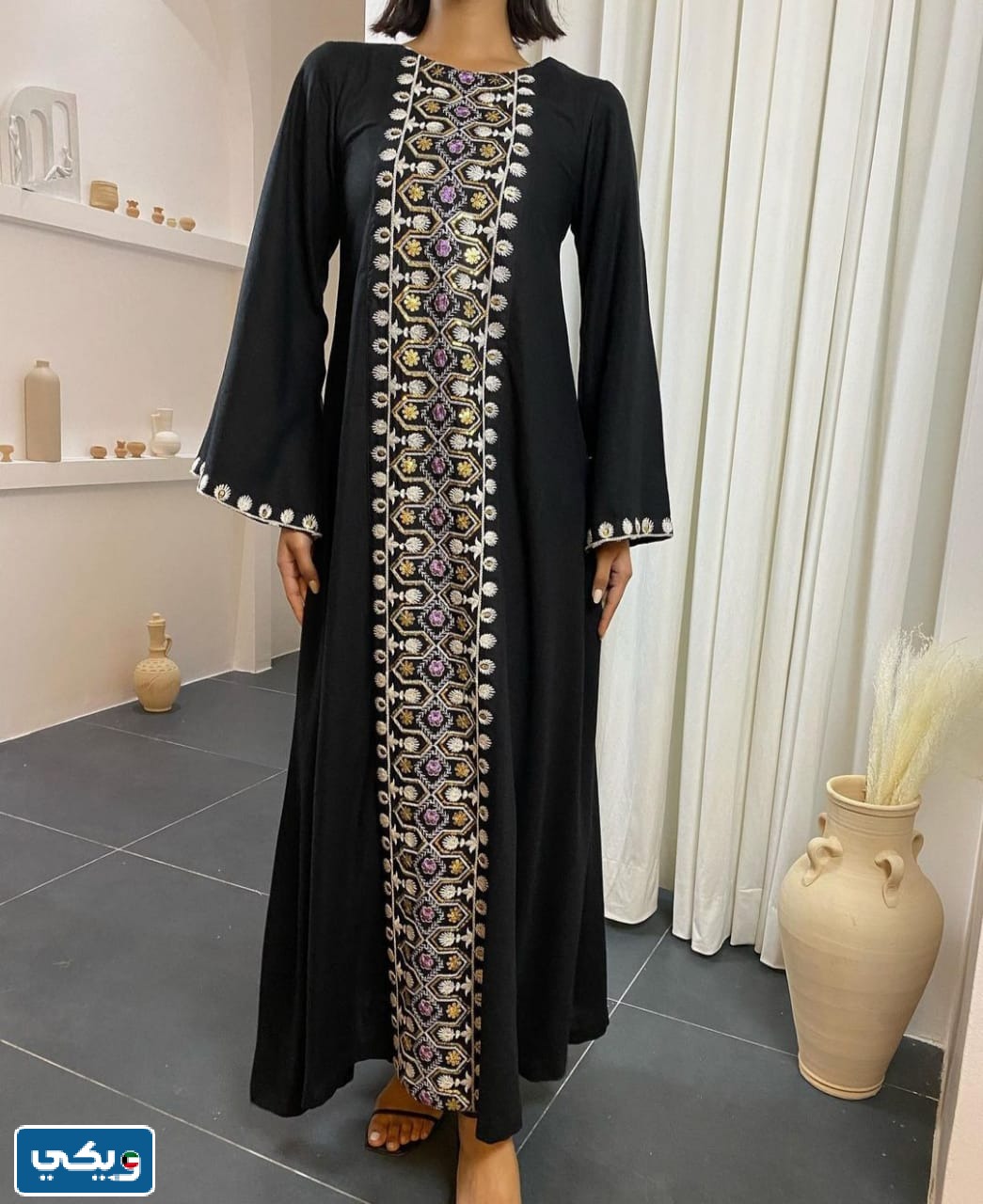 مشغل الخياطة والتصميم Sewing Studio